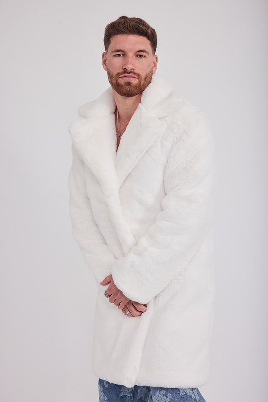 The Coat NH + בלי כובע ראביט לבן