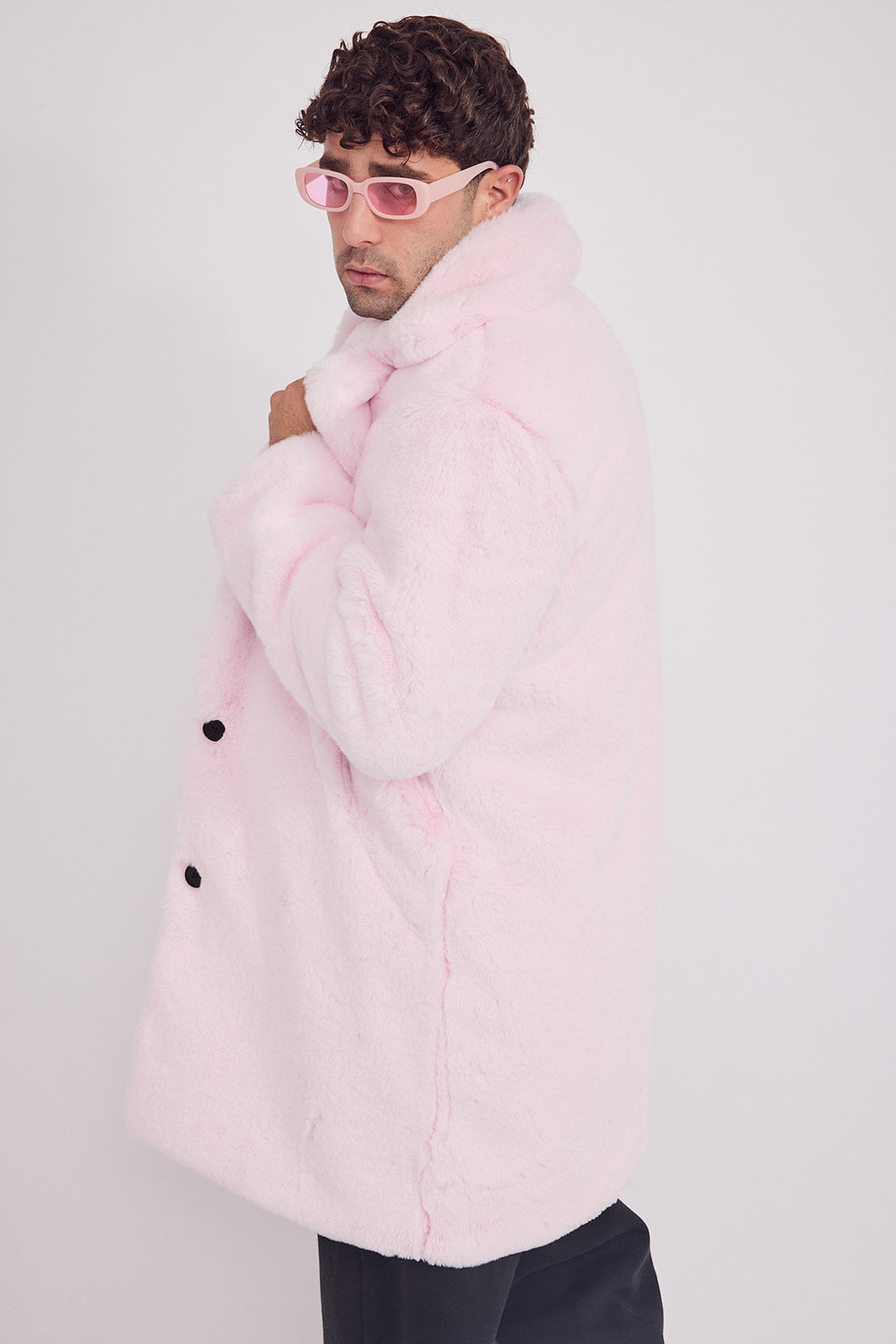 The Coat NH + בלי כובע ראביט ורוד בייבי
