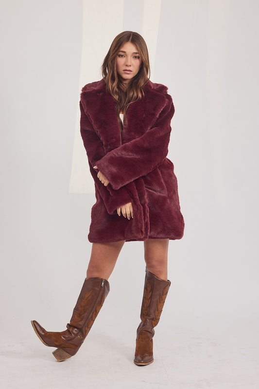 The Coat NH - בלי כובע ראביט בורדו