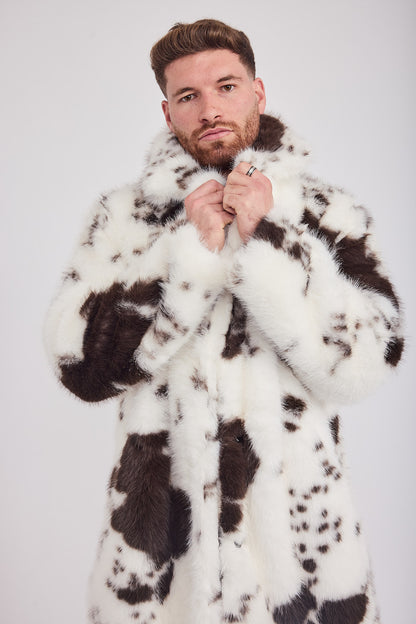 The Coat NH + בלי כובע פרה חום לבן