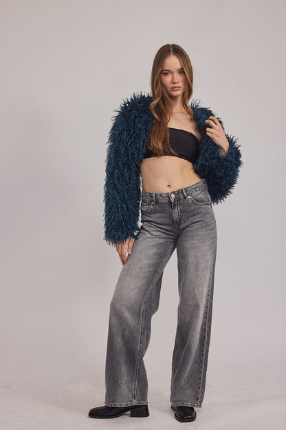 Celina Coat - שרוולון מתולתל