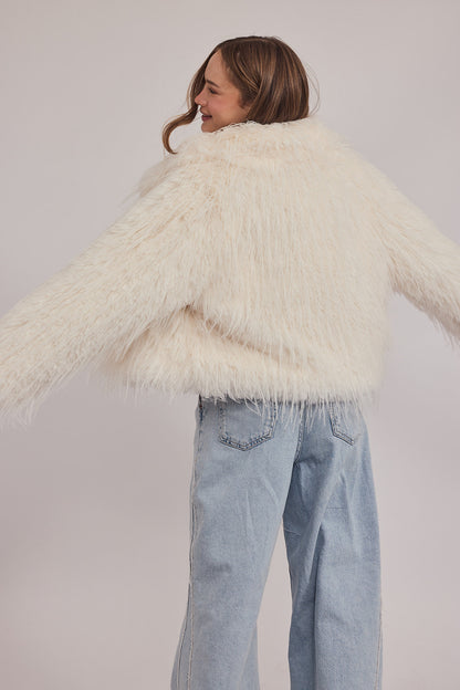 Elis Coat - פרוות חוטים