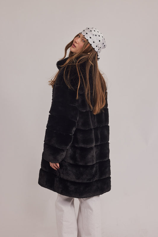 Goldy Coat - מעיל גולדי שחור