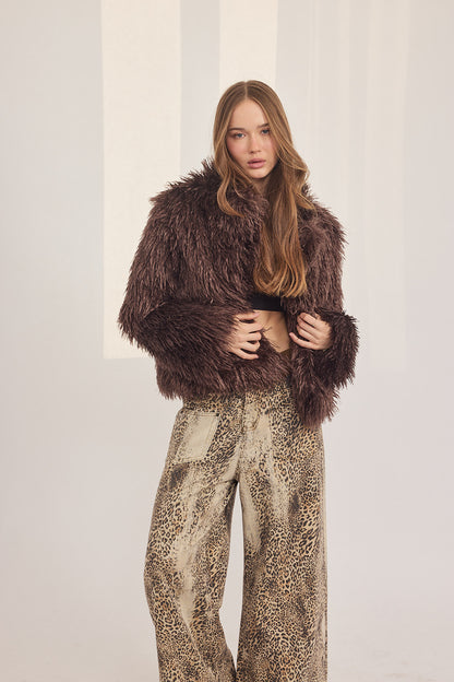 Elis Coat - פרווה מתולתלת