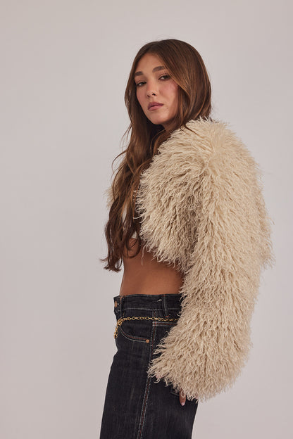 Celina Coat - שרוולון מתולתל