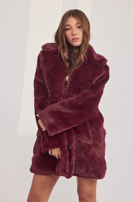 The Coat NH - בלי כובע ראביט בורדו