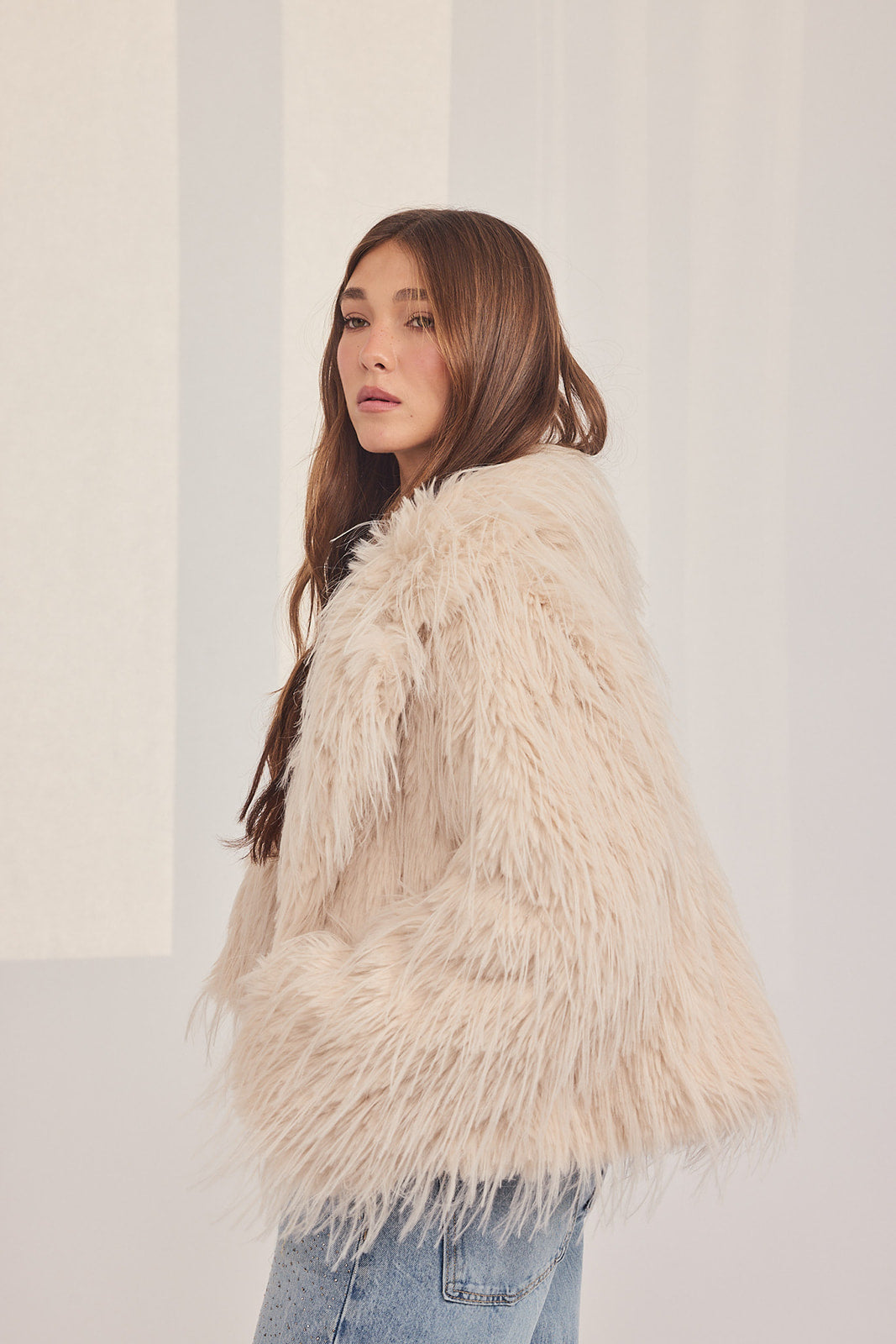 Elis Coat - פרוות חוטים