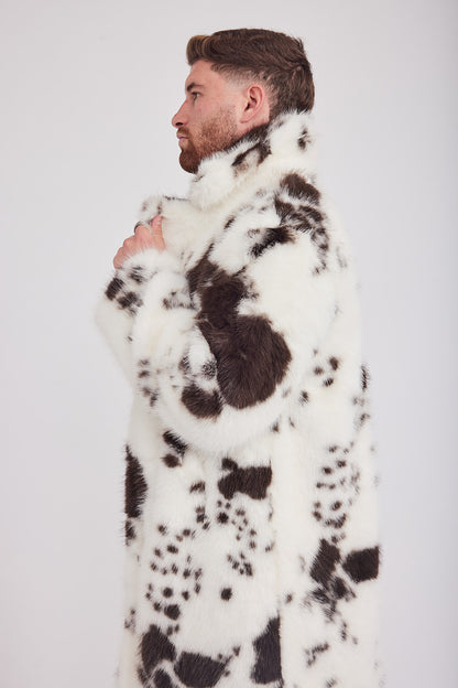 The Coat NH + בלי כובע פרה חום לבן