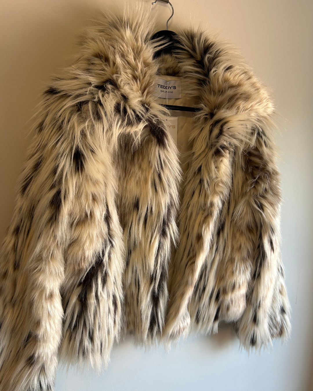 מעיל נתנאלה - שחור לבן