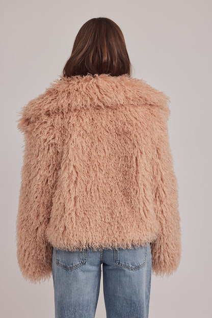 Elis Coat - פרווה מתולתלת