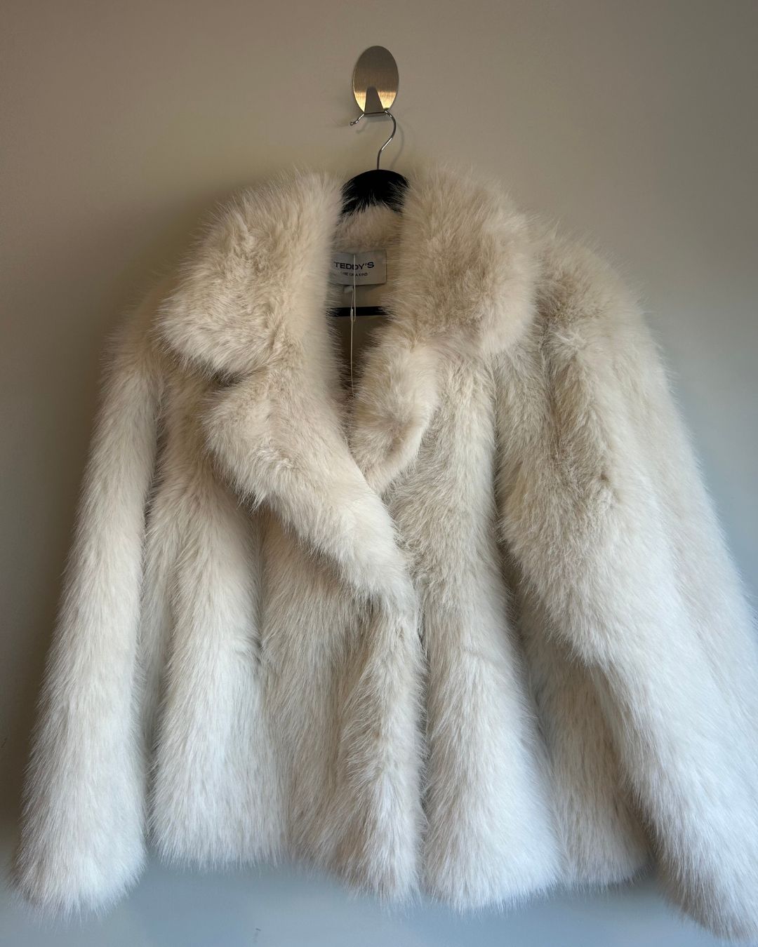 מעיל האסקי - לבן