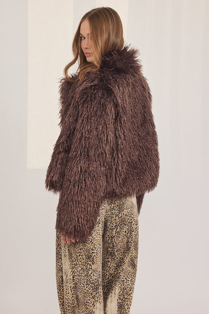 Elis Coat - פרווה מתולתלת