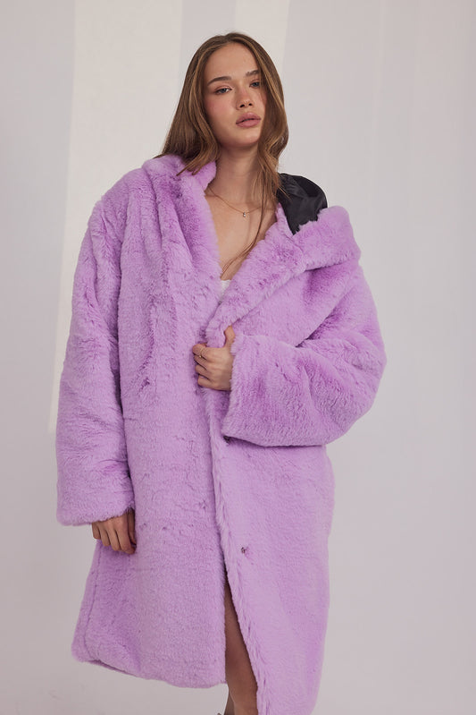 The Coat WH - עם כובע ראביט סגול