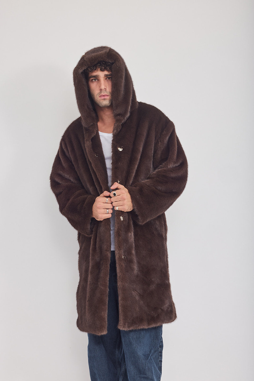 The Coat WH + עם כובע מינק חום
