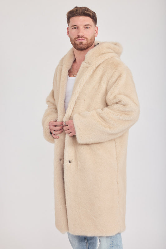 The Coat WH + עם כובע מינק בז׳