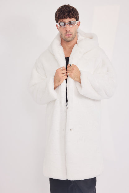 The Coat WH + עם כובע ראביט לבן