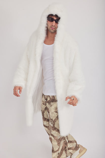 The Coat WH + עם כובע סופי לבן
